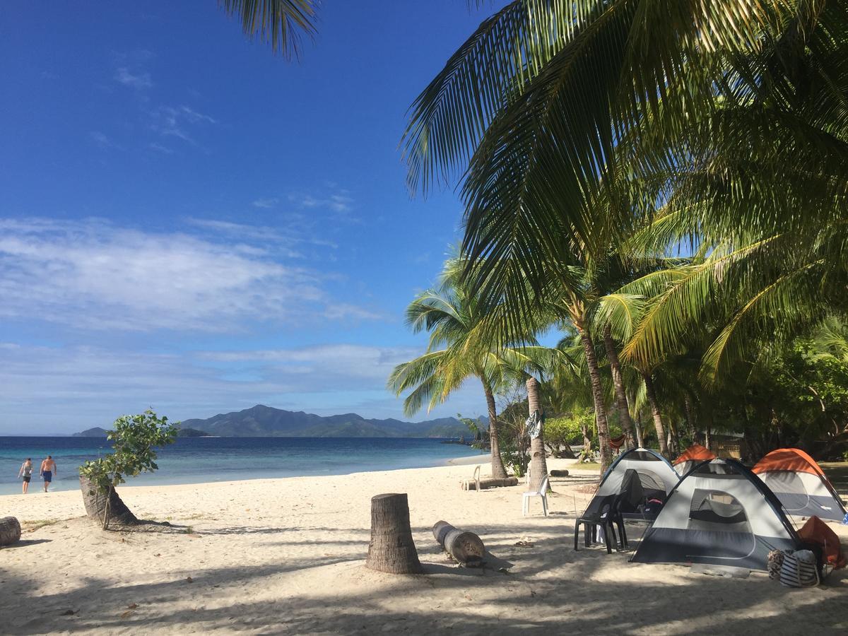 Fat Monkey Hostel Đảo Đảo Coron Ngoại thất bức ảnh